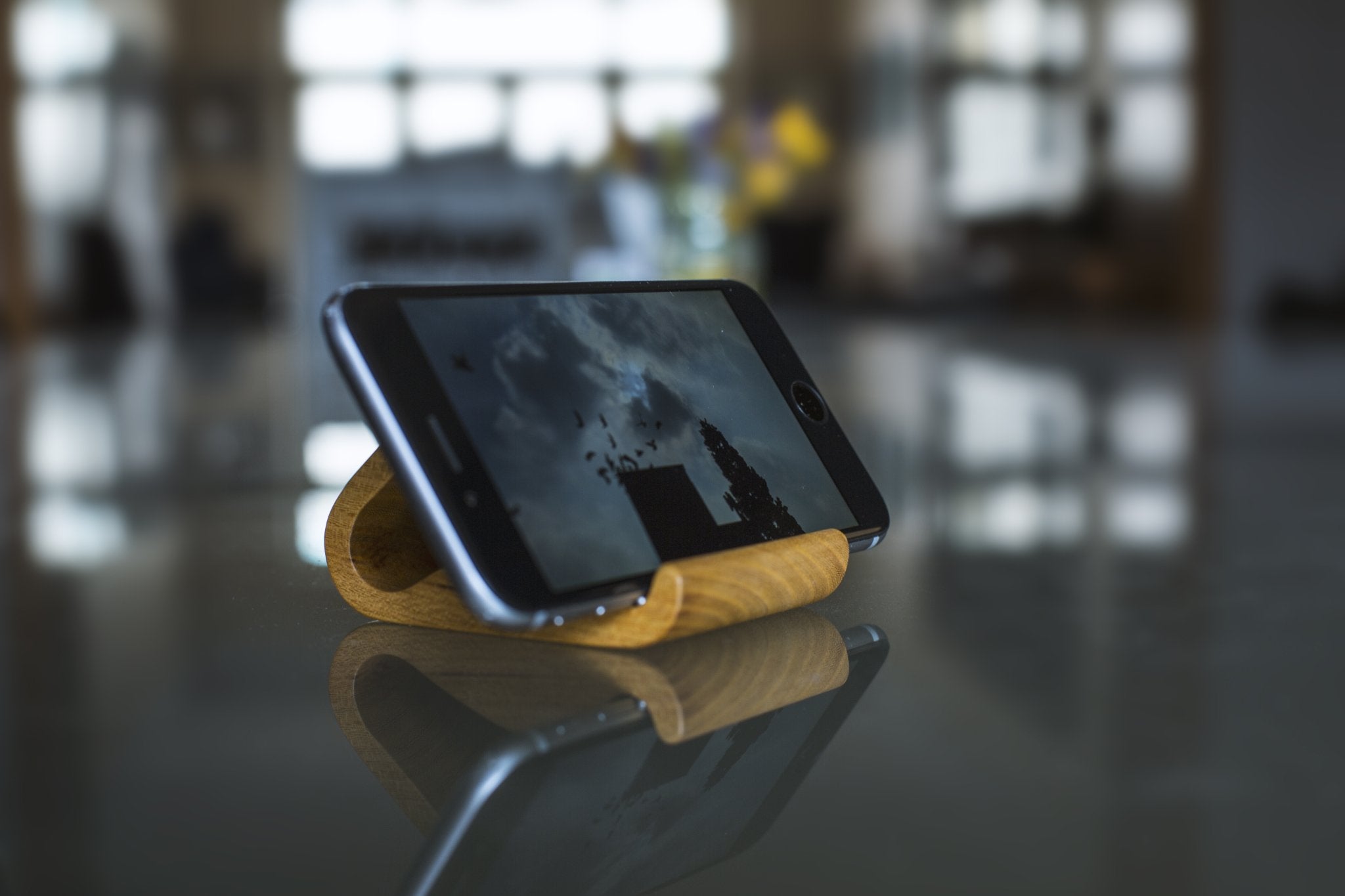 Wooden Mobile Stand - Handmade Phone Holder | Twood - TwoodPhone StandTwoodshoppingEco-FriendlyDesk AccessoriesHandmadebeige