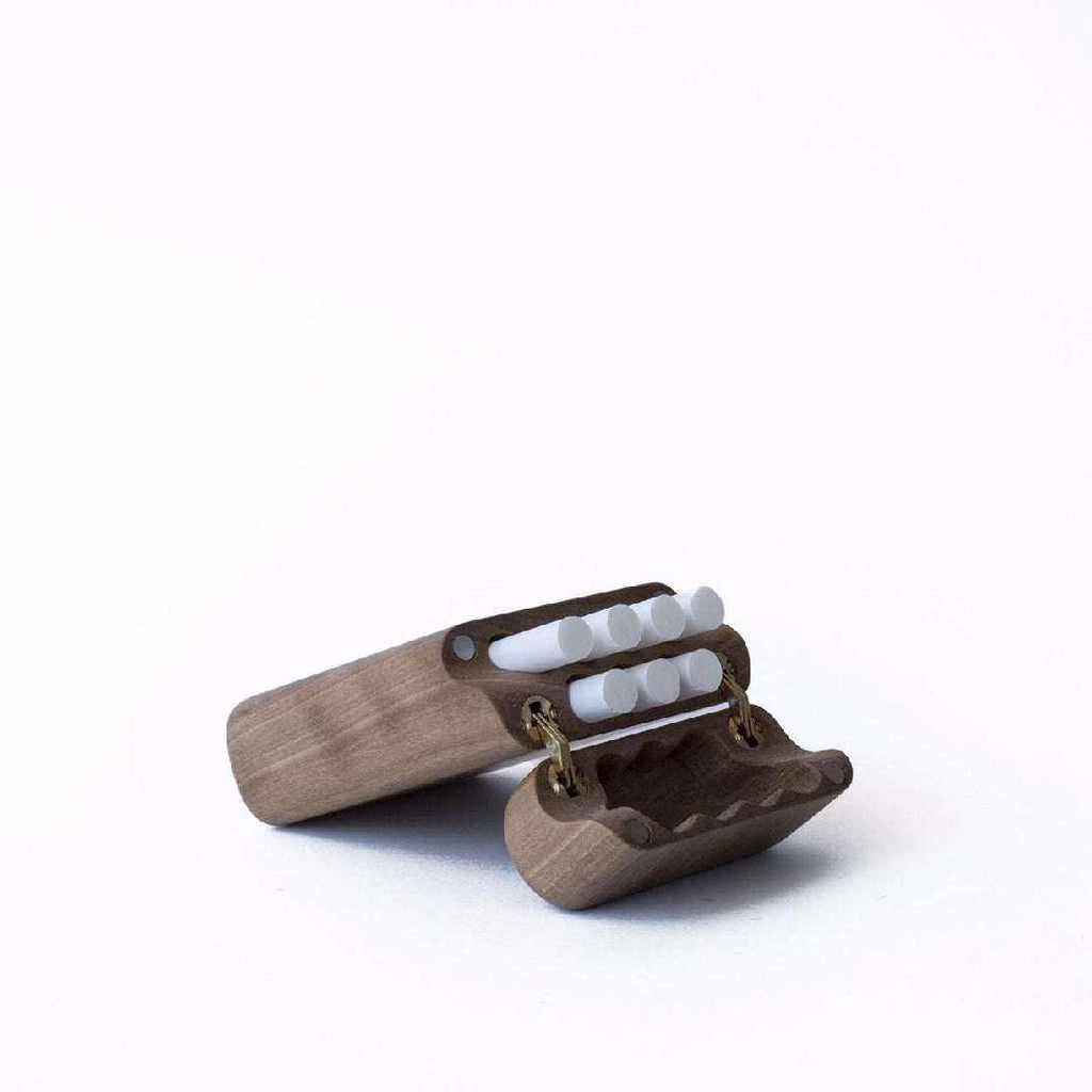 Handcrafted wooden cigarette case with a natural finish, holding up to 7 cigarettes, ecofriendly and sustainable design