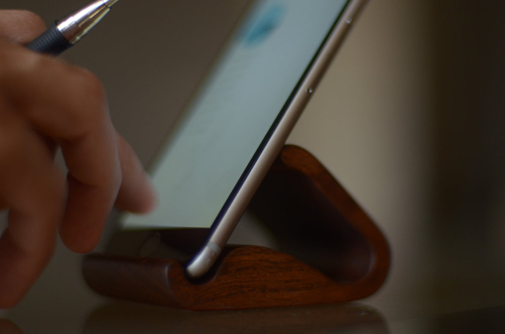 Wooden Mobile Stand - Handmade Phone Holder | Twood - TwoodPhone StandTwoodshoppingEco-FriendlyDesk AccessoriesHandmadebeige