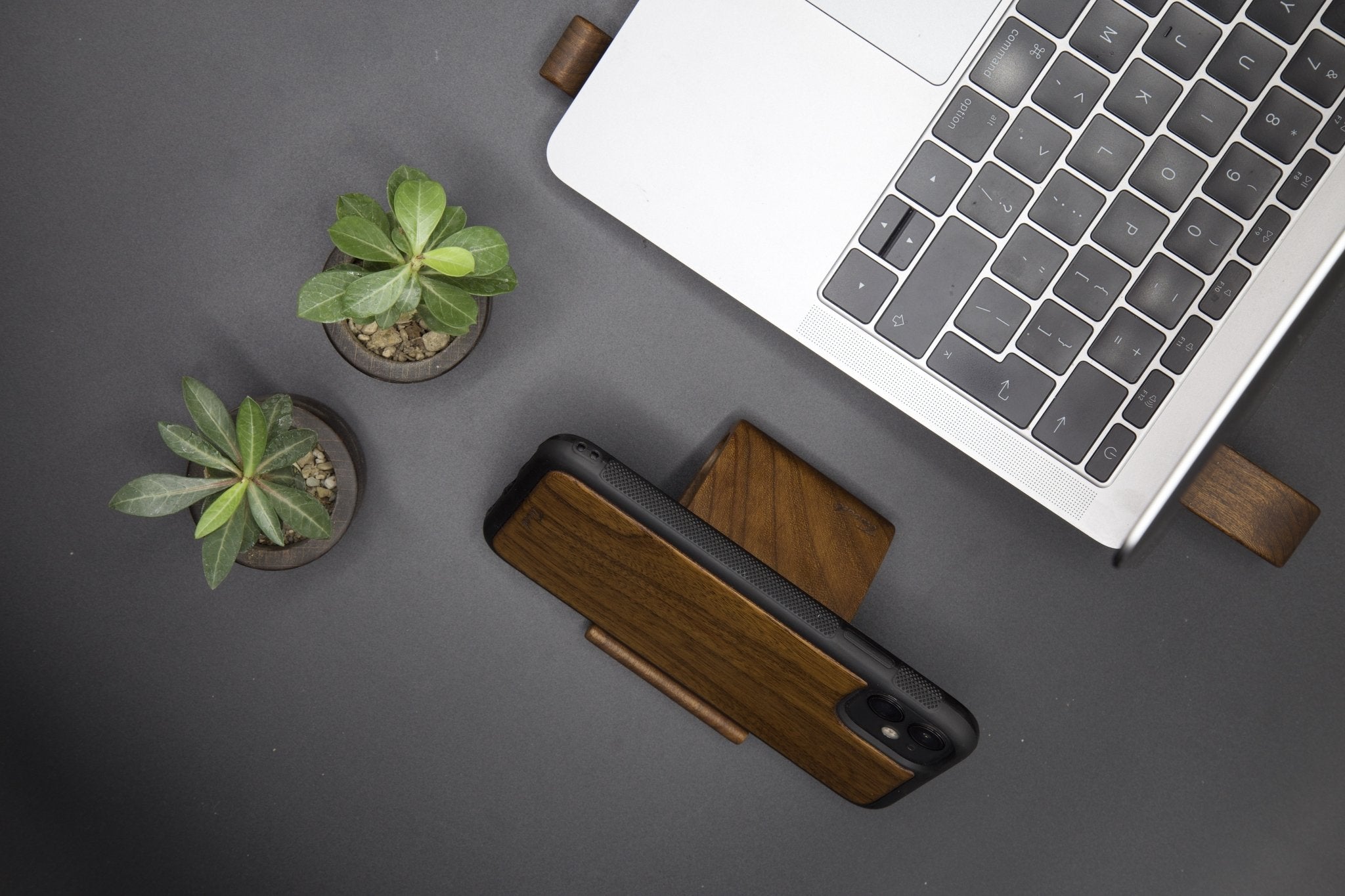 Wooden Laptop Stand - Handmade Ergonomic Wood Laptop Riser for Desk - TwoodLaptop StandTwoodshoppingDesk AccessoriesErgonomic